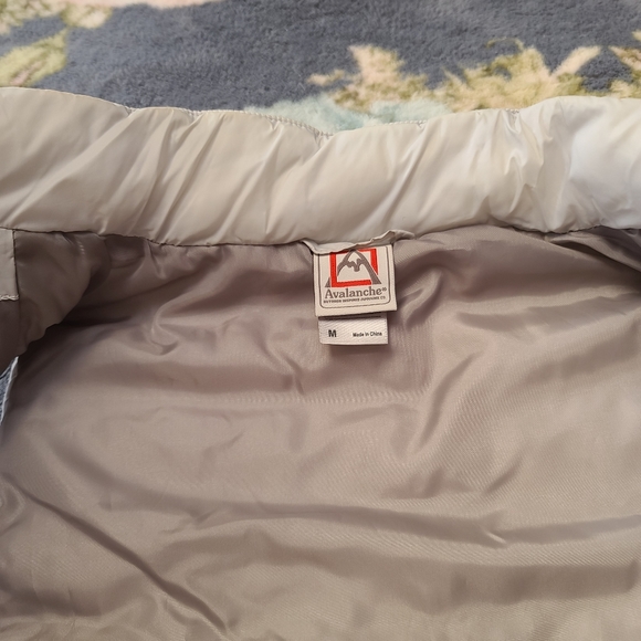 Avalanche Arctic Vest - Picture 10 of 10